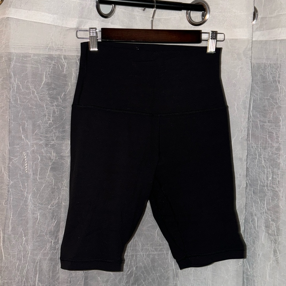 Lululemon super high rise align biker shorts